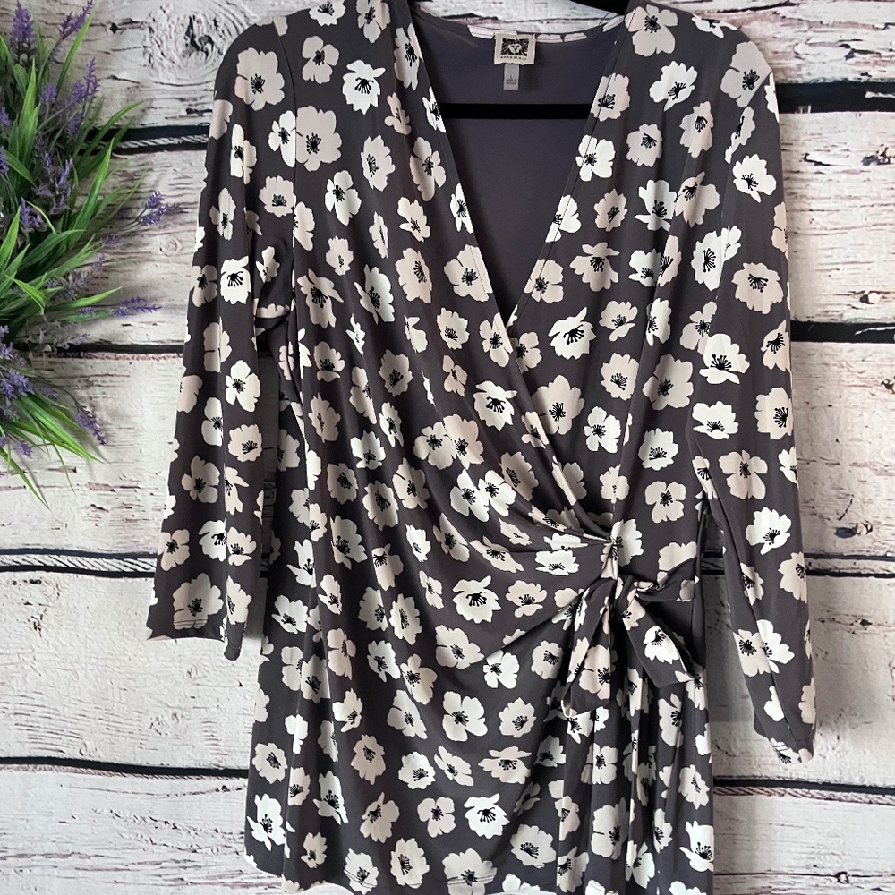 Anne Klein blouse